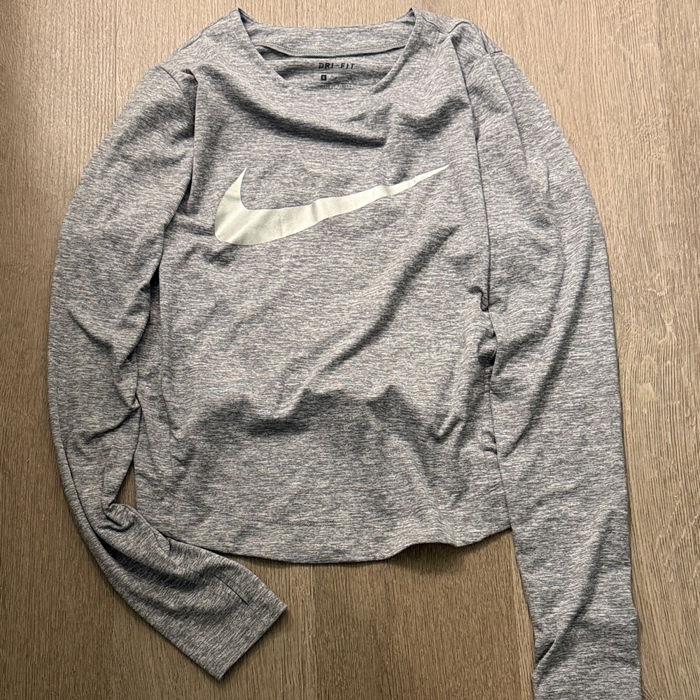 Nike Women's Heather Gray Long Sleeve Tee
